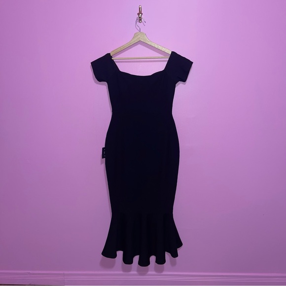Lulus Black Off Shoulder Trumpet Midi Dress Size M NWT - Picture 10 of 12